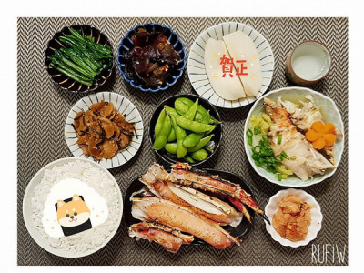 餐桌日常~烤帝王蟹腳/帝王蟹高麗菜蘿蔔味噌湯